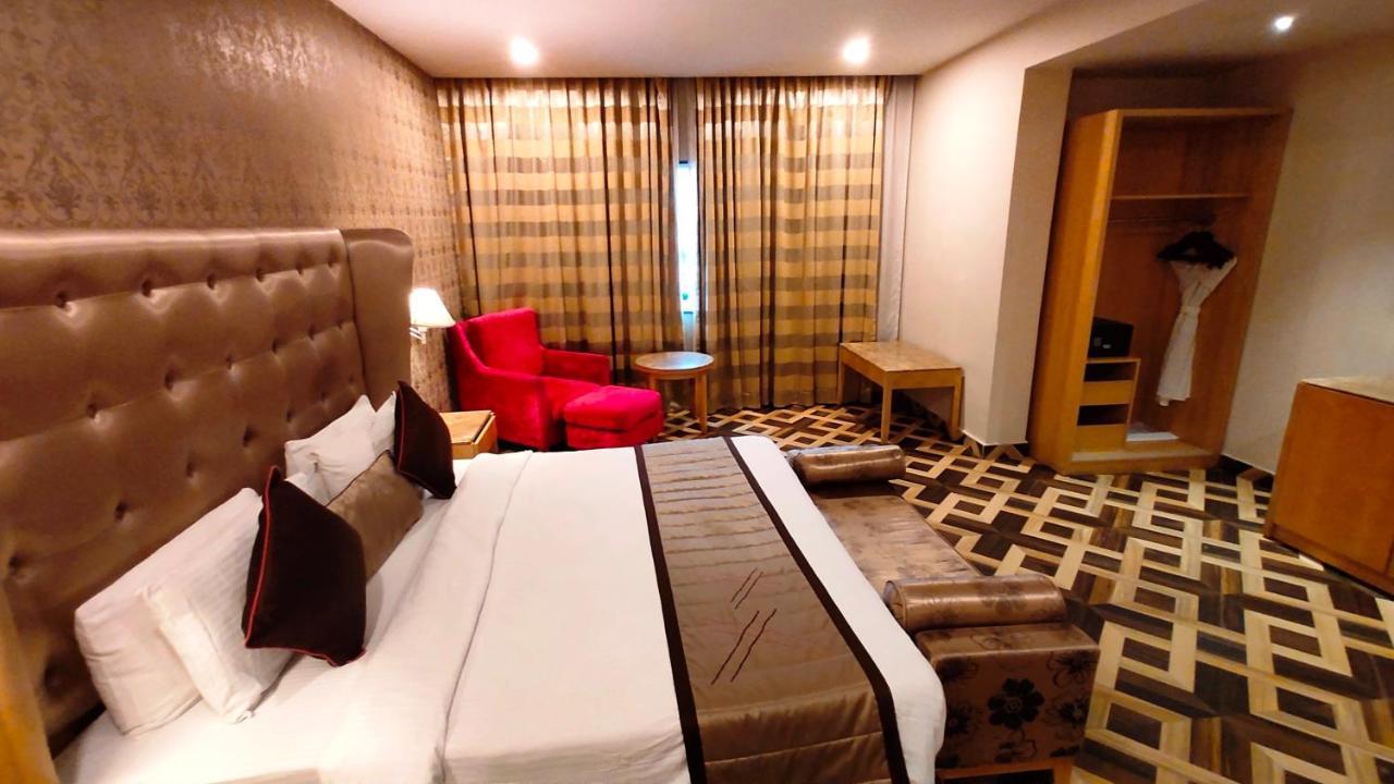 Best Western Ashoka Hyderabad Exterior foto